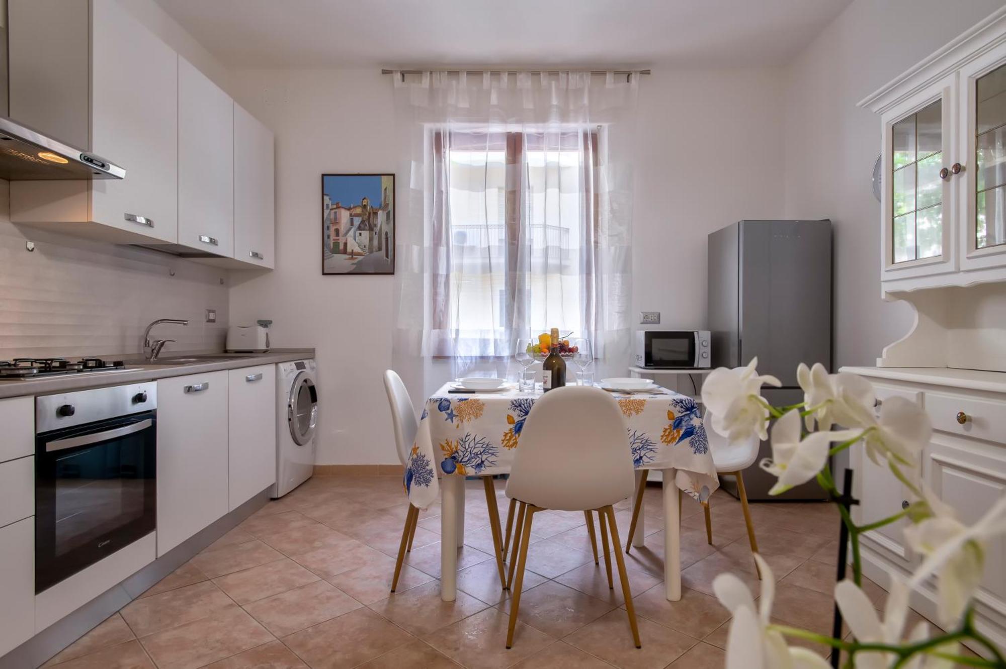 Casa Comoda A Due Passi Dal Lungomare Alghero Exterior foto